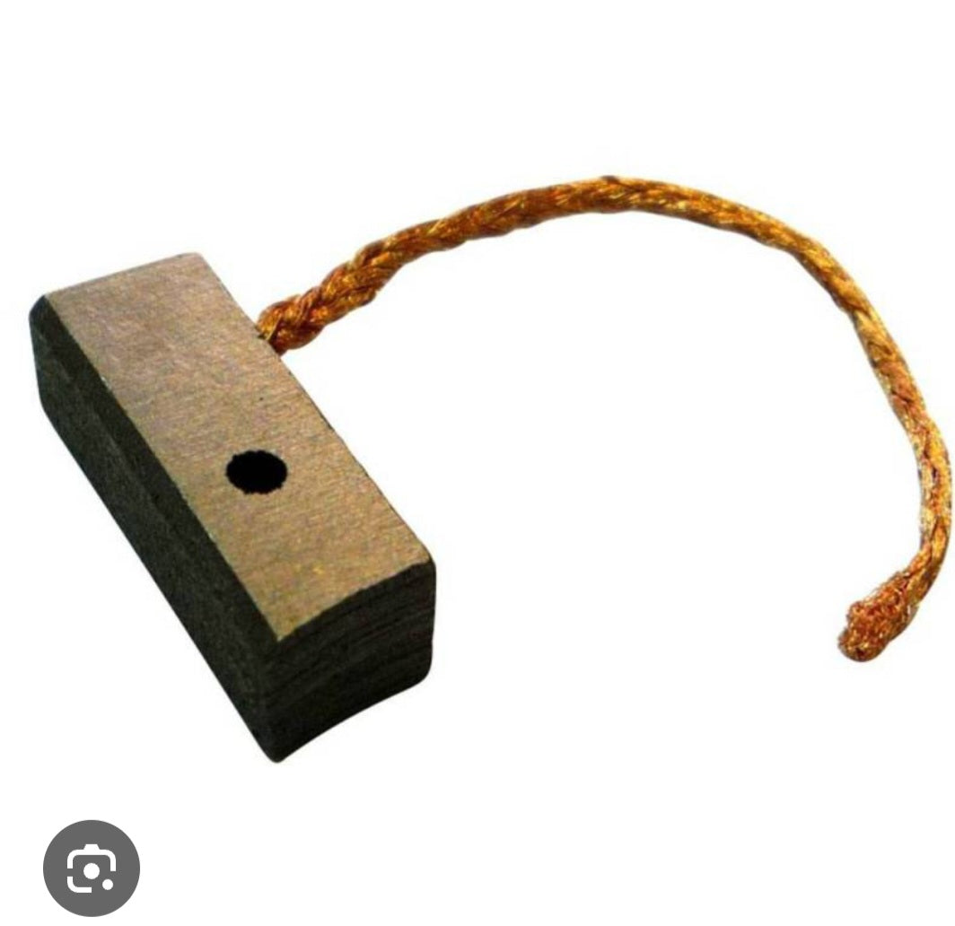 JUEGO DE CARBONES DE ALTERNADOR PARA MITSUBISHI, MAZDA MECHA ARRIBA LARGO CAR-3412